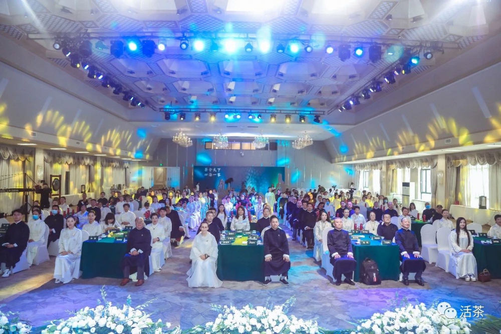 108d068a329a816111dabfc97c2da29f.jpg